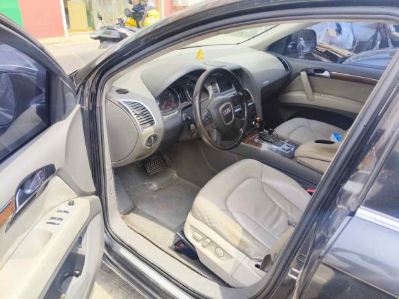 [青岛·鲁B] 二手奥迪奥迪Q72007款 3.6 FSI quattro 豪华型