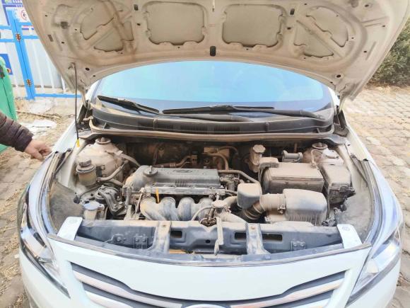 [青岛·鲁B] 二手现代瑞纳2014款 1.4L 手动智能型GLS