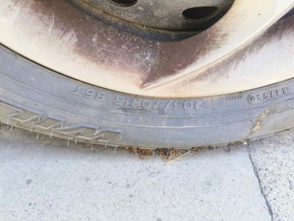 [西安·陕A] 二手江汽集团瑞风2015款 2.0L穿梭 汽油长轴舒适版HFC4GA3-3D