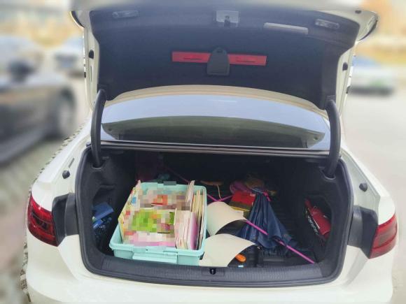 [南京·苏A] 二手奥迪奥迪A4L2017款 40 TFSI 时尚型