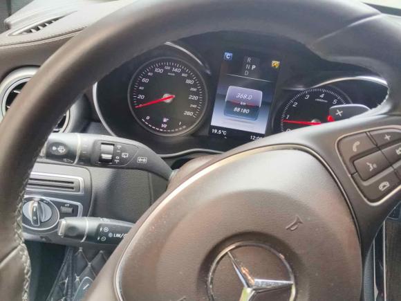 [深圳·粤B] 二手奔驰奔驰GLC2019款 GLC 260 L 4MATIC 动感型