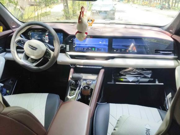 [上海·苏U] 二手吉利汽车星越L2021款 2.0TD DCT EVO两驱智尊型