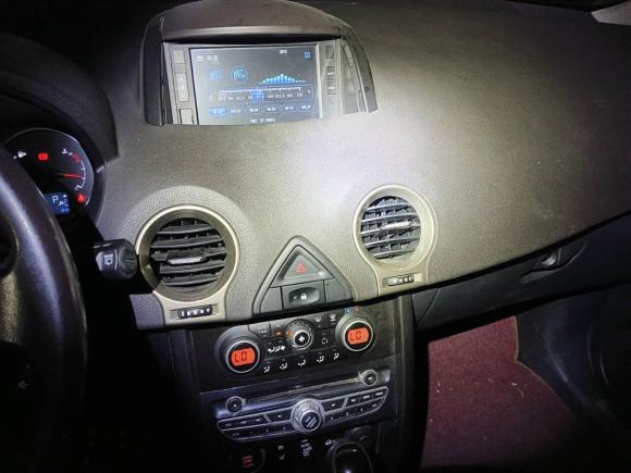 [合肥·皖A] 二手雷诺科雷傲2014款 2.5L 四驱舒适版