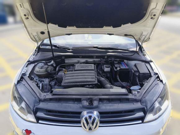 [无锡·苏B] 二手大众高尔夫2017款 1.6L 自动舒适百万辆纪念版