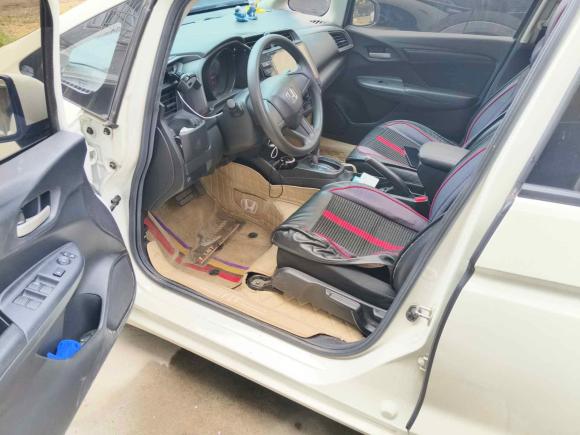 [南通·苏F] 二手本田飞度2018款 1.5L CVT舒适天窗版