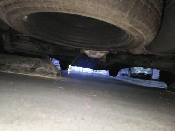 [上海·沪J] 二手奔驰威霆2021款 2.0T 精英版 9座