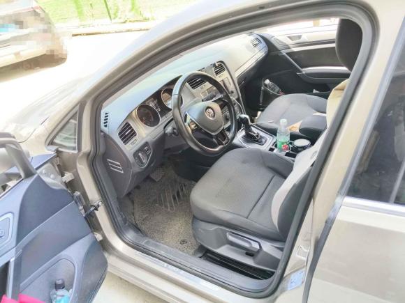[上海·沪B] 二手大众高尔夫2016款 230TSI 自动舒适型