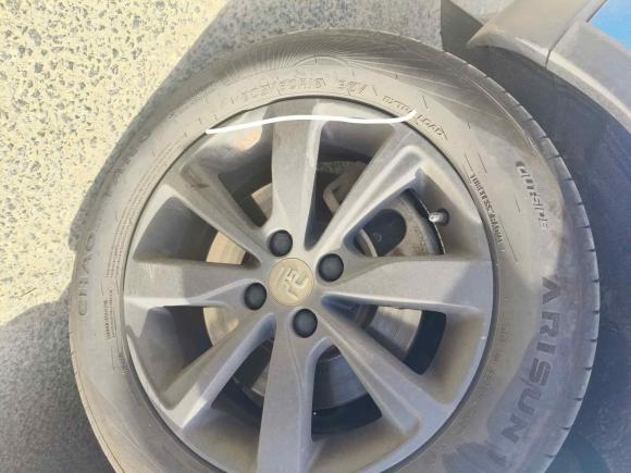 [苏州·苏E] 二手比亚迪元新能源2018款 EV360 智联炫酷型