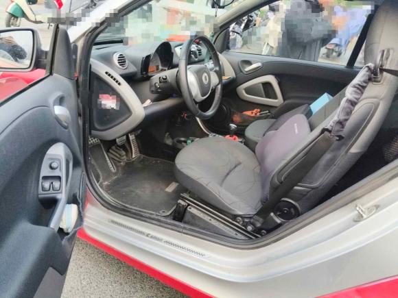 [成都·川A] 二手smartsmart fortwo2011款 1.0 MHD 硬顶激情版