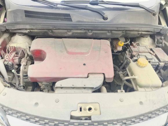 [广州·粤L] 二手宝骏宝骏7302014款 1.5L 手动舒适型 7座