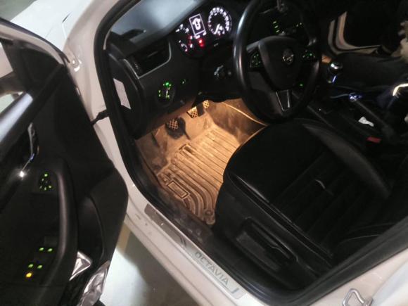 [无锡·苏B] 二手斯柯达明锐2016款 1.6L 手动智行版