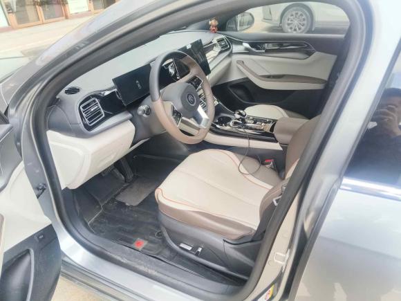 [深圳·粤B] 二手比亚迪秦PLUS2023款  冠军版 DM-i 120KM超越型