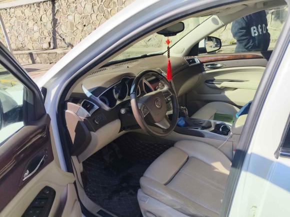 [南京·苏A] 二手凯迪拉克凯迪拉克SRX2012款 3.0L 精英型