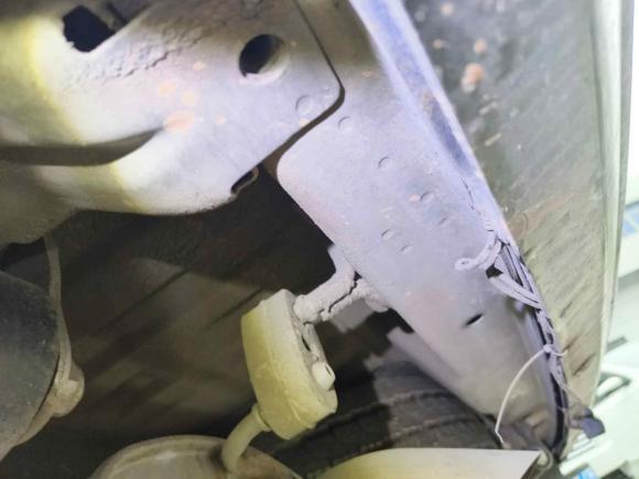 [成都·川G] 二手上汽大通MAXUS新途V802024款 傲运通 6MT 短轴中顶147Ps 7/8/9座