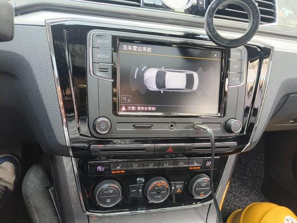 [上海·沪F] 二手大众帕萨特2017款 330TSI DSG尊荣版