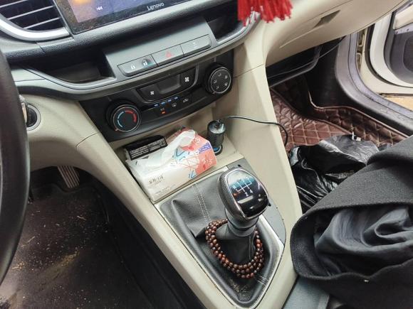 [武汉·鄂A] 二手别克英朗2015款 15N 手动精英型