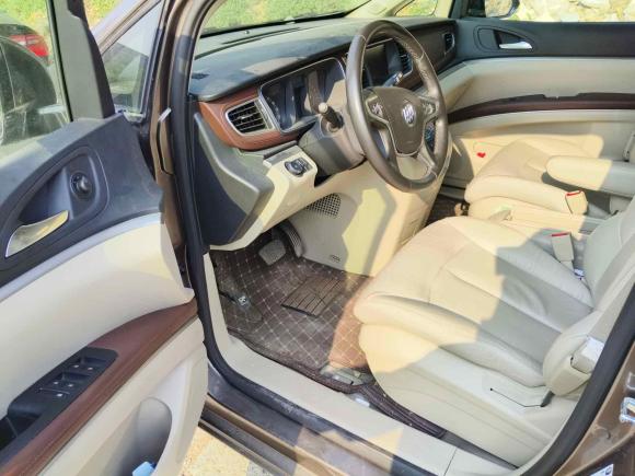 [济南·鲁A] 二手别克别克GL82017款 25S 豪华型 国V