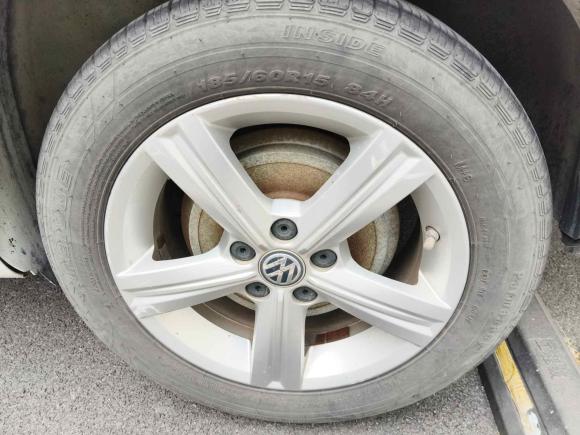 [上海·皖N] 二手大众桑塔纳2015款 浩纳 1.6L 自动风尚型