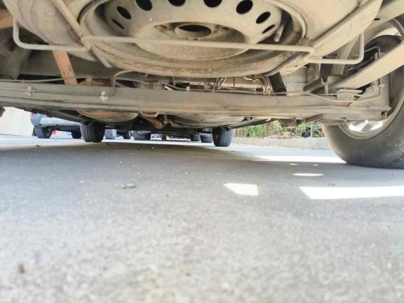 [深圳·粤B] 二手日产日产NV2002011款 1.6L 232座 尊雅型