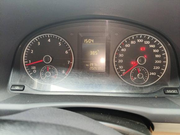 [南昌·赣A] 二手大众途安2011款 1.4T 手动智尚版5座