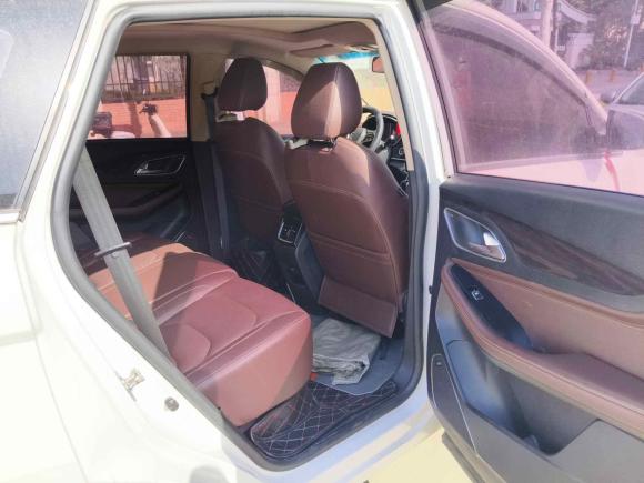 [武汉·鄂W] 二手宝骏宝骏5602017款 1.5T DCT旗舰型