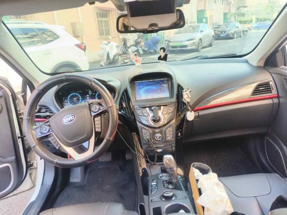 [上海·沪B] 二手比亚迪秦新能源2014款 1.5T 酷黑骑士旗舰型