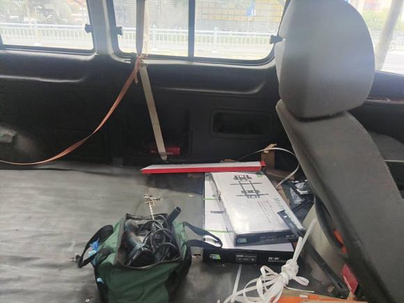 [苏州·苏U] 二手金杯阁瑞斯2018款 2.0L快运舒适型7座V19