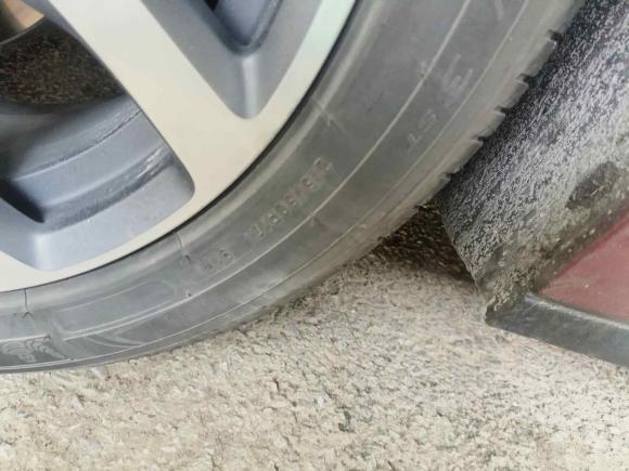 [上海·沪A] 二手别克VELITE 52017款 时尚增程型