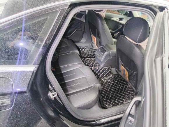 [佛山·粤Y] 二手奥迪奥迪A6L2018款 30周年年型 35 TFSI 时尚型