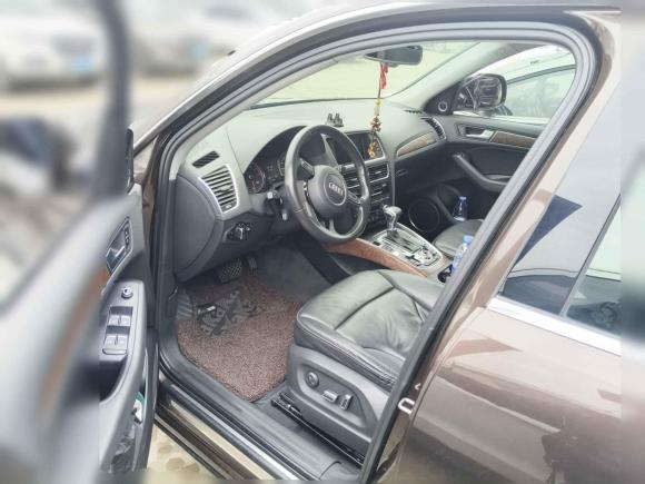 [成都·川A] 二手奥迪奥迪Q52013款 40 TFSI 舒适型