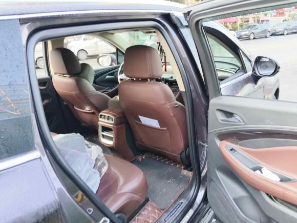 [成都·川A] 二手别克昂科威Plus2017款 28T 四驱精英型