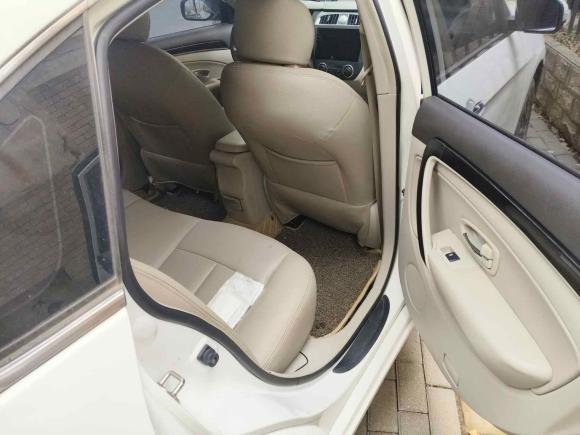 [武汉·鄂A] 二手东风风神东风风神A602016款 1.6L 自动豪华型