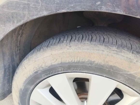 [上海·鲁Q] 二手大众朗逸2013款 改款经典 1.6L 手动舒适版