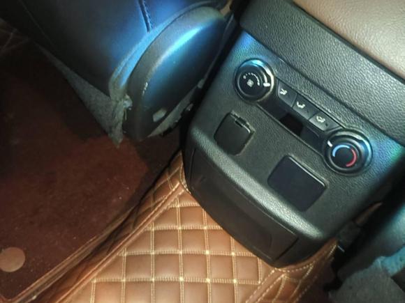 [嘉兴·浙F] 二手福特探险者2013款 3.5L 尊享型