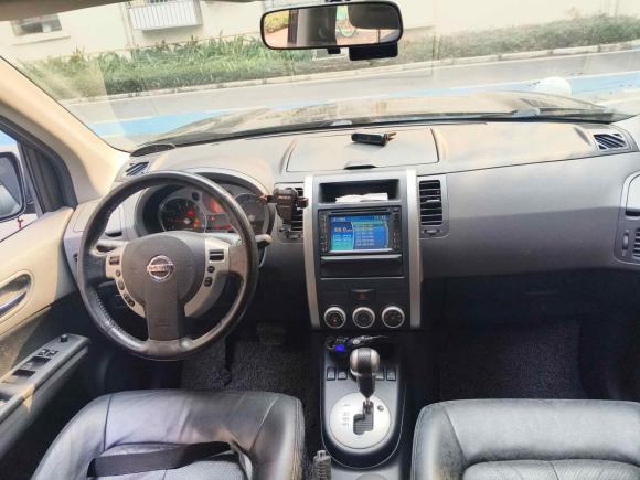 [成都·川A] 二手日产奇骏2010款 2.5L CVT旗舰版 4WD