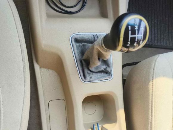 [广州·闽A] 二手五菱汽车五菱宏光2015款 1.5L S1标准国V