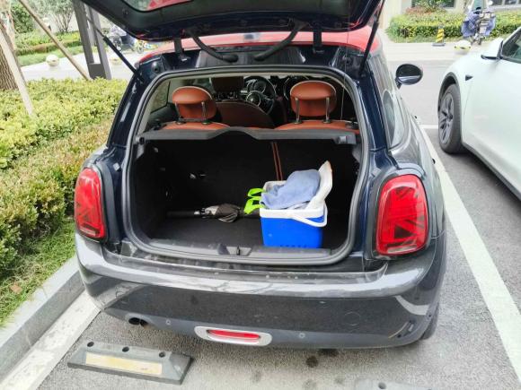 [上海·浙F] 二手MINIMINI2019款 1.5T COOPER 艺术家