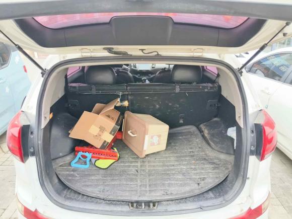 [青岛·鲁B] 二手起亚智跑2015款 2.0L 自动两驱版GL