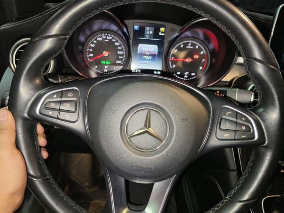 [西安·陕A] 二手奔驰奔驰GLC2018款 改款 GLC 260 4MATIC 动感型