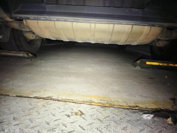 [南昌·赣A] 二手大众途锐2011款 3.0TSI 标配型