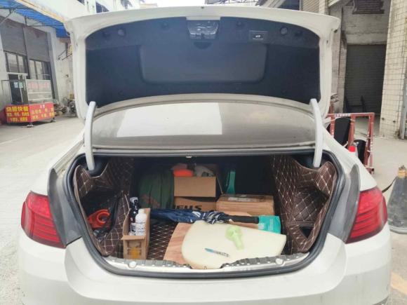 [佛山·粤E] 二手宝马宝马5系2017款 525Li 豪华设计套装