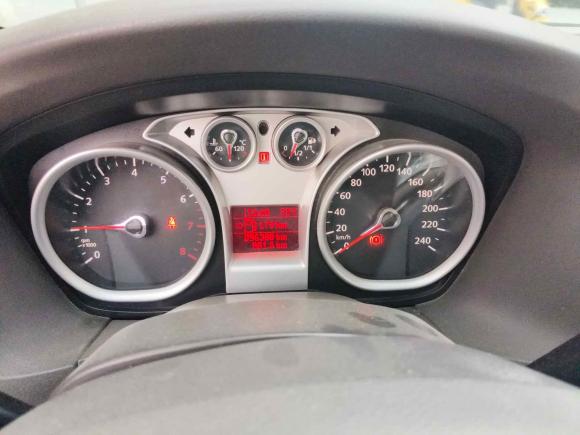 [西安·陕A] 二手福特福克斯2013款 三厢经典 1.8L 自动基本型