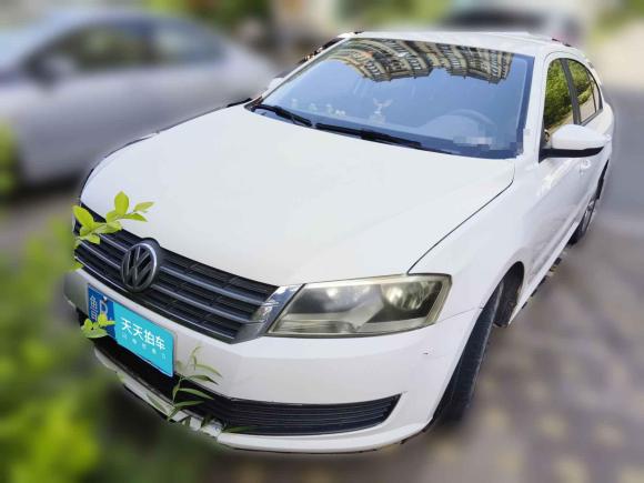 大眾朗逸2013款 改款經(jīng)典 1.6L 手動風(fēng)尚版「青島二手車」「天天拍車」