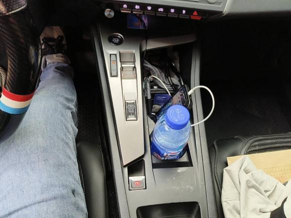 [金华·浙G] 二手标致标致408X2023款 引力版