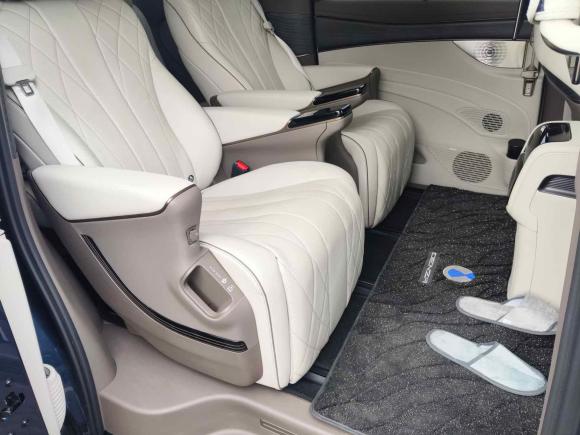 [南京·苏E] 二手腾势腾势D92022款 DM-i 970 四驱旗舰型