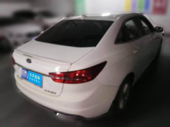 [南京·皖M] 二手福特福睿斯2015款 1.5L 手动舒适型