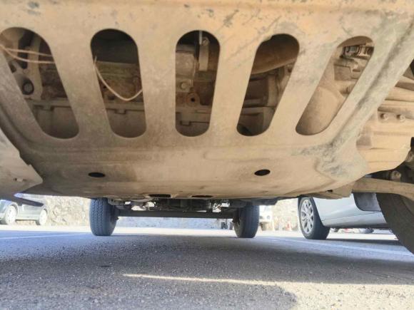 [武汉·鄂A] 二手东风御风2016款 2.5T领运版御利宝短轴中顶国V ZD25