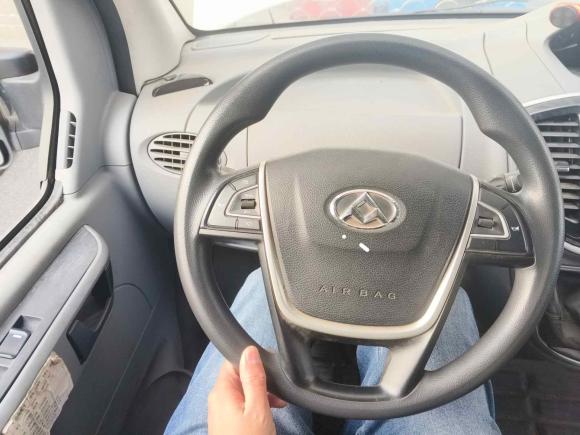 [无锡·苏B] 二手上汽大通MAXUS新途V802018款 2.5T 6挡手动傲运通改款短轴超低顶5-6座