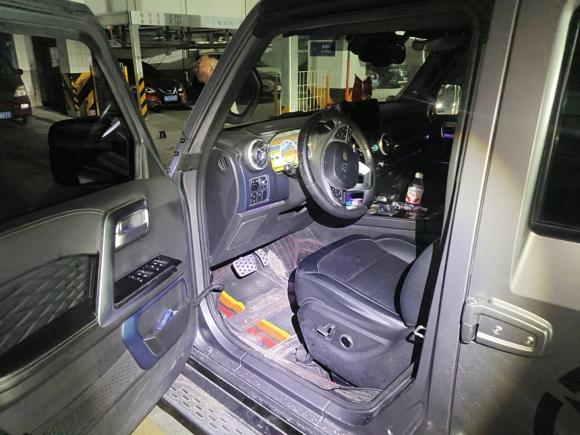 [杭州·浙A] 二手北京越野北京越野BJ402021款 2.0T 自动四驱环塔冠军版