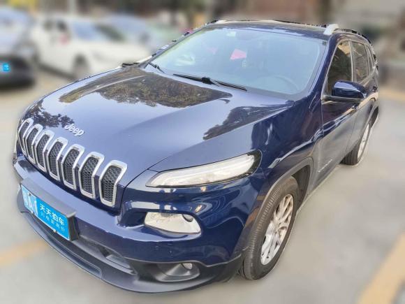[广州·粤A] 二手Jeep自由光2016款 2.4L 领先版